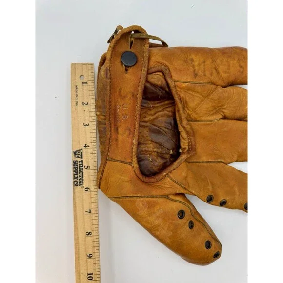 GoldSmith SB70 Gripper Pocket WWII Military Issued Softball Glove US 6‑1945